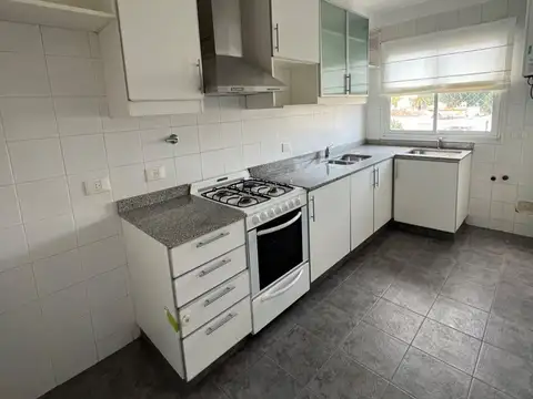 Departamento en Alquiler de 3 ambientes