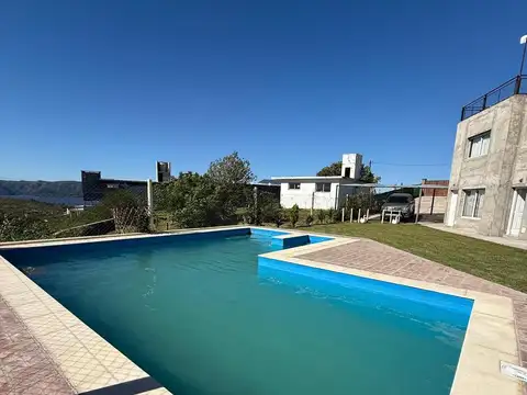 Venta Complejo Turístico 5 Duplex (30 Plazas) Y 850 m2 Terreno En Vistas Del Lago - Villa Carlos Paz