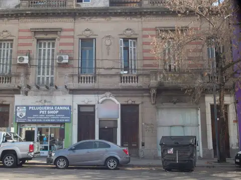 Avenida Jujuy 1600