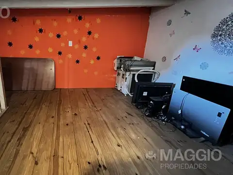 Depto Tipo Casa en Venta al Este
