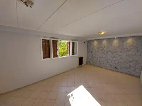 Oficina en Alquiler en Mendoza, $ 550.000