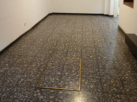 Crisólogo Larralde 900