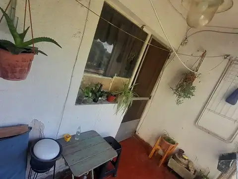 Departamento 4 ambientes con 1 baño