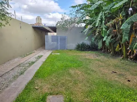 Casa en Venta en Villa Santos Tesei, USD 160.000