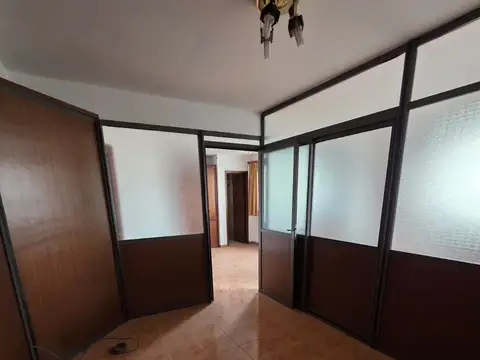 Oficina en Alquiler en Neuquen, $ 800.000