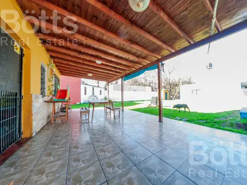 Quinta en Venta de 2 dormitorios