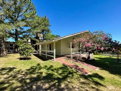 Excelente cabaña en playa hermosa sobre 1090m2 de terreno