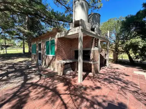 Casa 5 ambientes con 2 baños