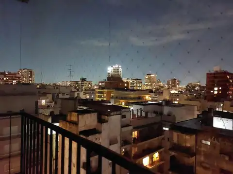 VENTA DE DOS AMB EN BELGRANO PISO ALTO BALCON VISTA ABIERTA!