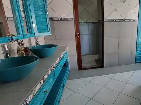 Casa en Alquiler de 3 dormitorios