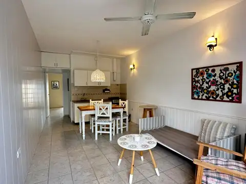 Depto Tipo Casa en Venta de 1 dormitorio