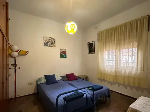Casa 2 ambientes con 1 baño