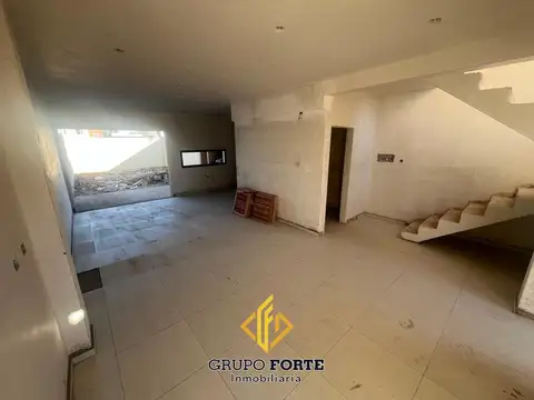 Casa 3 ambientes con 3 baños