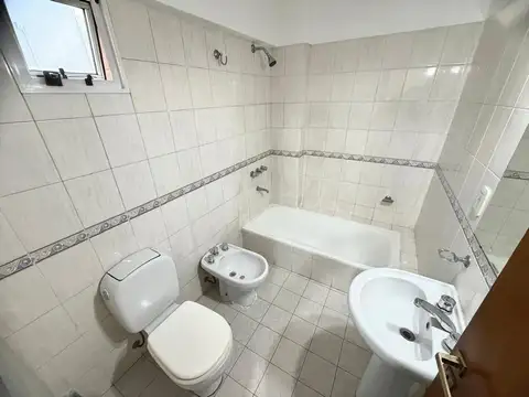 Departamento en Alquiler en Castelar, $ 500.000