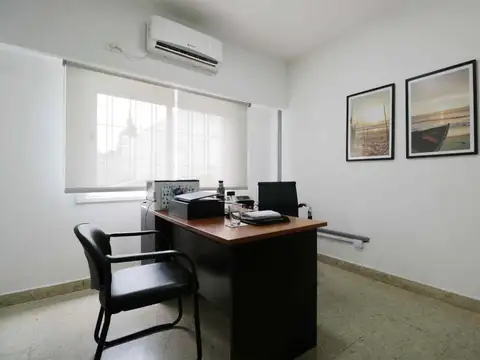 Depto Tipo Casa en Venta en Flores, USD 150.000