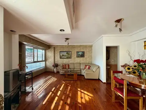 Casa en Venta en Versalles, USD 290.000