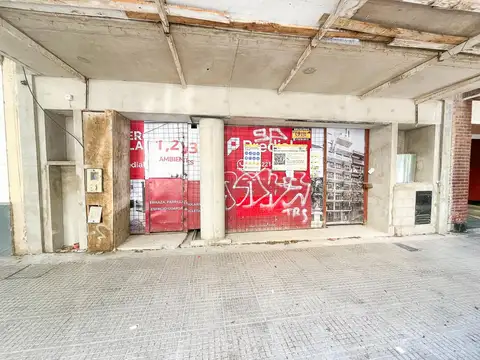 Tte. Gral. Juan Domingo Perón 3885 - Local