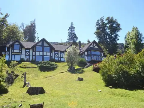 Casa en Venta en Faldeo Manzano, USD 1.500.000