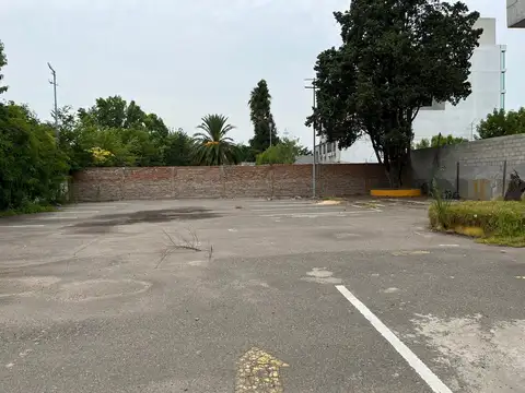 Terreno - Esc.-Centro