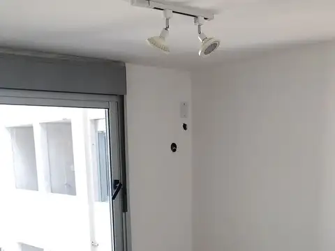 Avenida 18 de Julio 2100