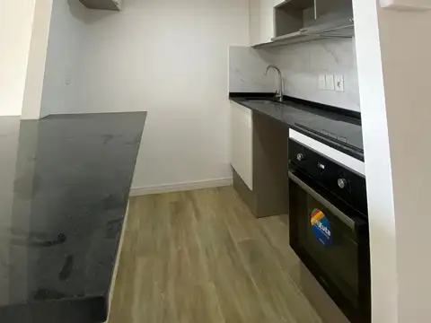 Avenida 18 de Julio 2100