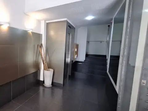 San Lorenzo 2000, Piso 1