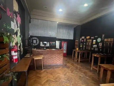 Espectacular Local gastronómico con instalaciones incluidos