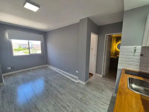 VENTA DPTO 1 DOR RECICLADO ALBERDI CTRAL POLICIA