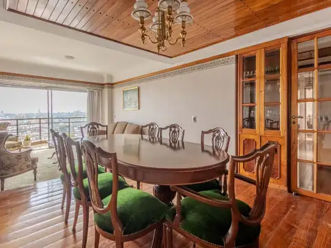 VENTA SEMIPISO 4 Amb c/ Dep, Cochera en Crucesita