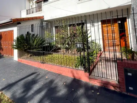 Las Heras 2700