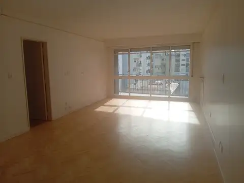 Semipiso de revista, como a estrenar 