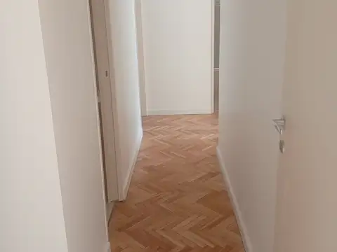 Departamento 4 ambientes con 2 baños