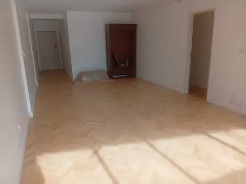 Departamento en Alquiler de 4 ambientes