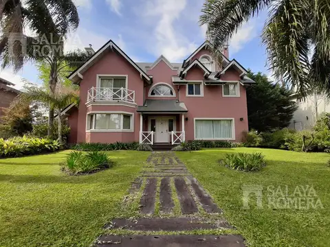 Venta Casa Isla Santa Monica con Muelle Propio