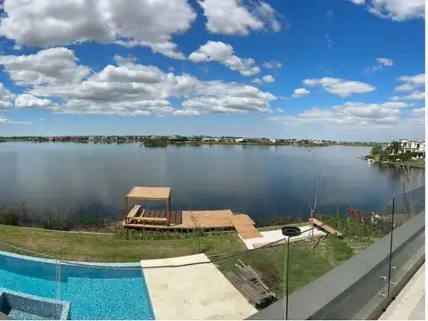 MARINAS  al 200 PUERTOS DEL LAGO A LAGUNA CENTRAL