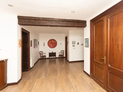 Casa en Venta Martínez Pileta y Jardin Impecable