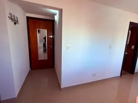 Departamento monoambiente en alquiler anual, frente al mar!