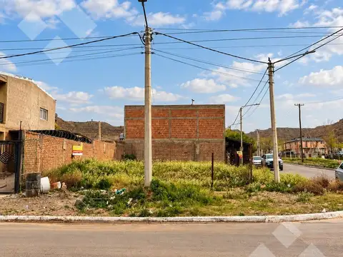 Lote comercial en intersección calle 24 y los chañares - casco viejo añelo