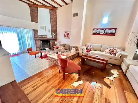 Casa en Venta en Banfield, USD 550.000