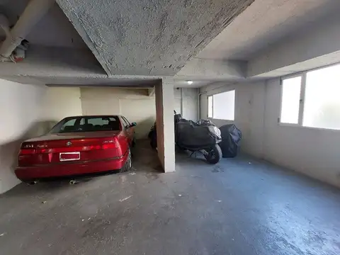 COCHERA FIJA CUBIERTA VENTA AV. BELGRANO 2900 CABA