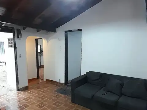 Depto Tipo Casa 3 ambientes con 1 baño