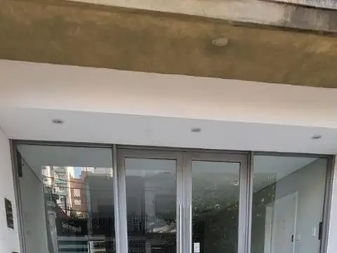 Depto en venta en Alvear al 400