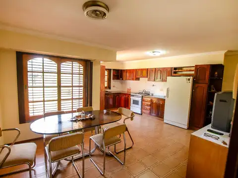 Roberto J. Payró 200