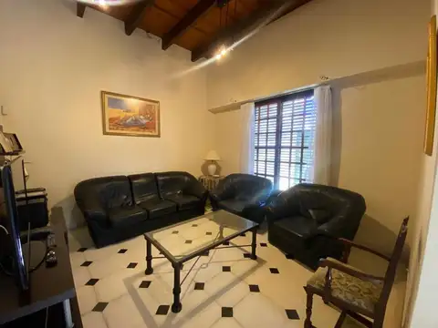 Casa en Venta en Zárate, USD 260.000