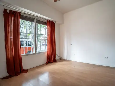 Depto Tipo Casa en Alquiler 55 años