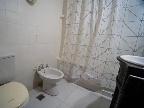 Depto Tipo Casa 3 ambientes con 1 baño