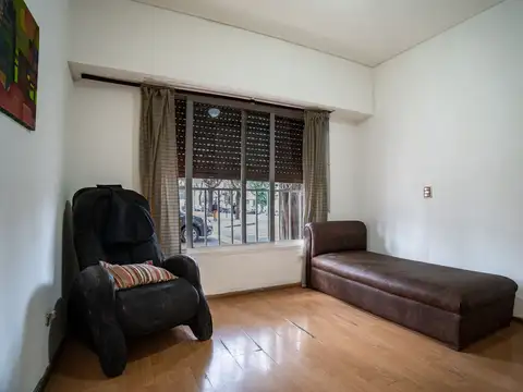 Depto Tipo Casa en Alquiler en Parque Chas, $ 1.600.000