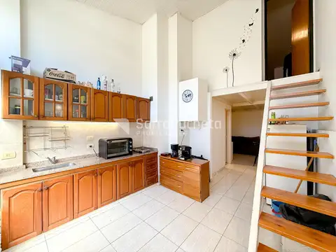 Venta departamento tipo loft con cochera en Villa Sarmiento.