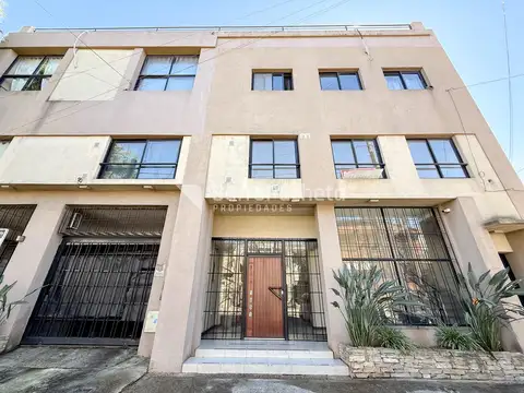 Emilio Mitre al 1000 Villa Sarmiento