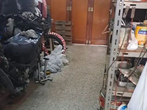 Casa en Venta en Parque Chacabuco, USD 220.000